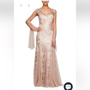 Alex Evenings Petite Long Cap Sleeve Embroidered Fit and Flare Dress - 12P